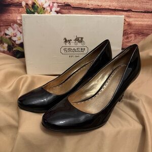 Coach Sheri Patent Leather Pumps – Black – Size 8.5M